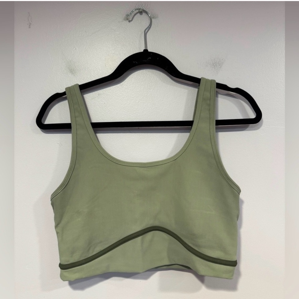 Women's Light Olive Scoop Neck Sports Bra - Unbranded